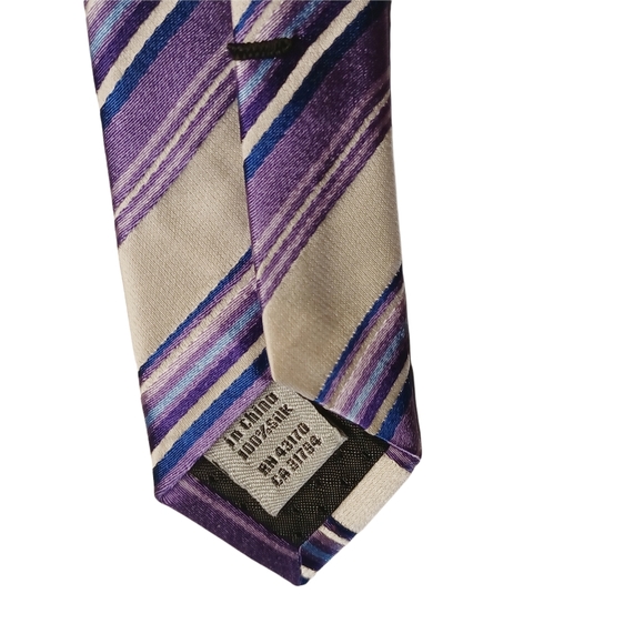 GEOFFREY BEENE 100% Silk Off White Purple Light Purple Diagonal Stripe Print Tie - Picture 5 of 6